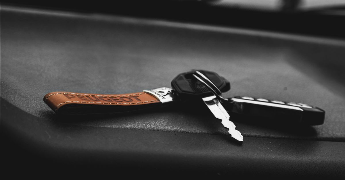 Chevrolet car key fob — Huntington Beach Locksmith