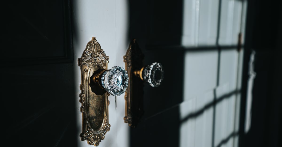 Deadbolt & Door Knob Installation — Huntington Beach Locksmith